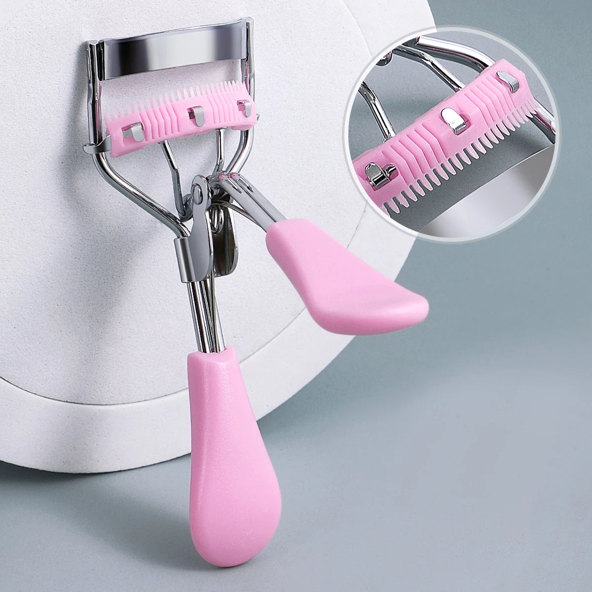 1 stainless steel eyelash curler with comb, lasting shaping big eyes, no harm to eyelashes, suitable for all eye types and eye e