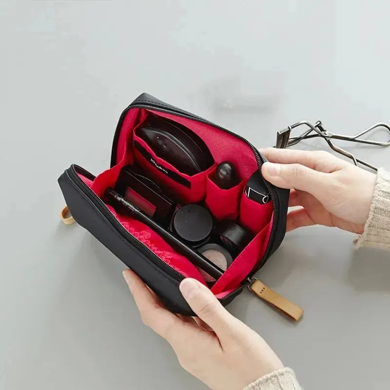 2026 New Women Cosmetic Bag Solid Color Korean Style Makeup Bag Pouch Toiletry Bag Waterproof Makeup Organizer Case Luxury Bag