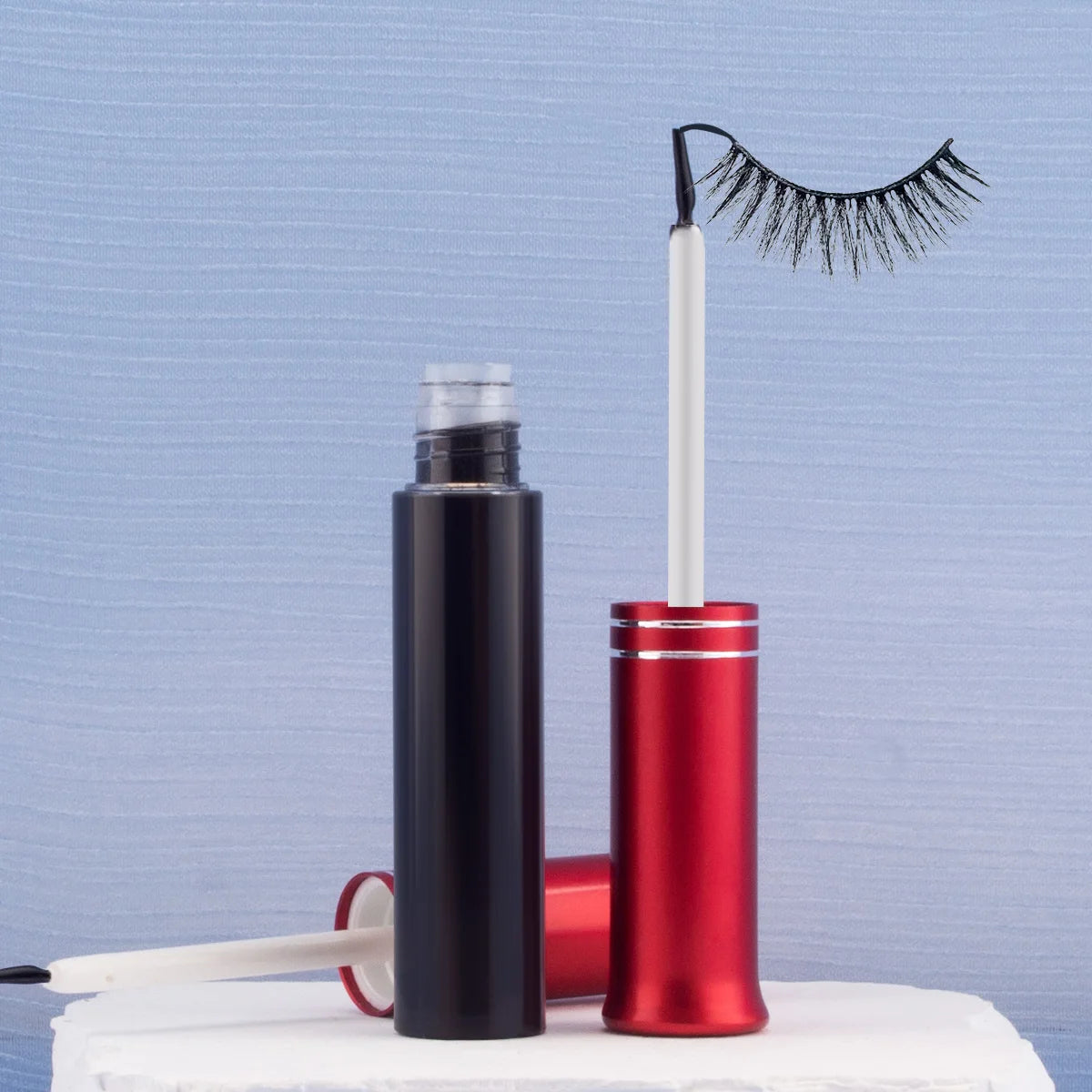 Disposable false eyelash glue lasting mild waterproof non-irritating cosmetic adhesive