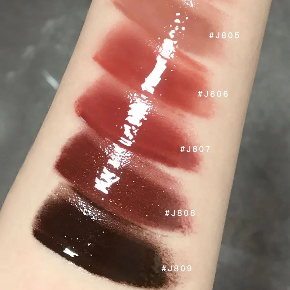 Girlcult Unreal Lip Gloss,Ethereal Water Gloss,Plumping Effect,Illusion Plumping,Non-Sticky,High Shine,Water Gloss,Holiday Gift