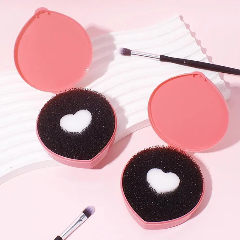 Heart Shaped Makeup Brush Cleaning Box Water Free Makeup Brush Brush Cleaning Tool Cleaning Mat Box Dry Wash Box