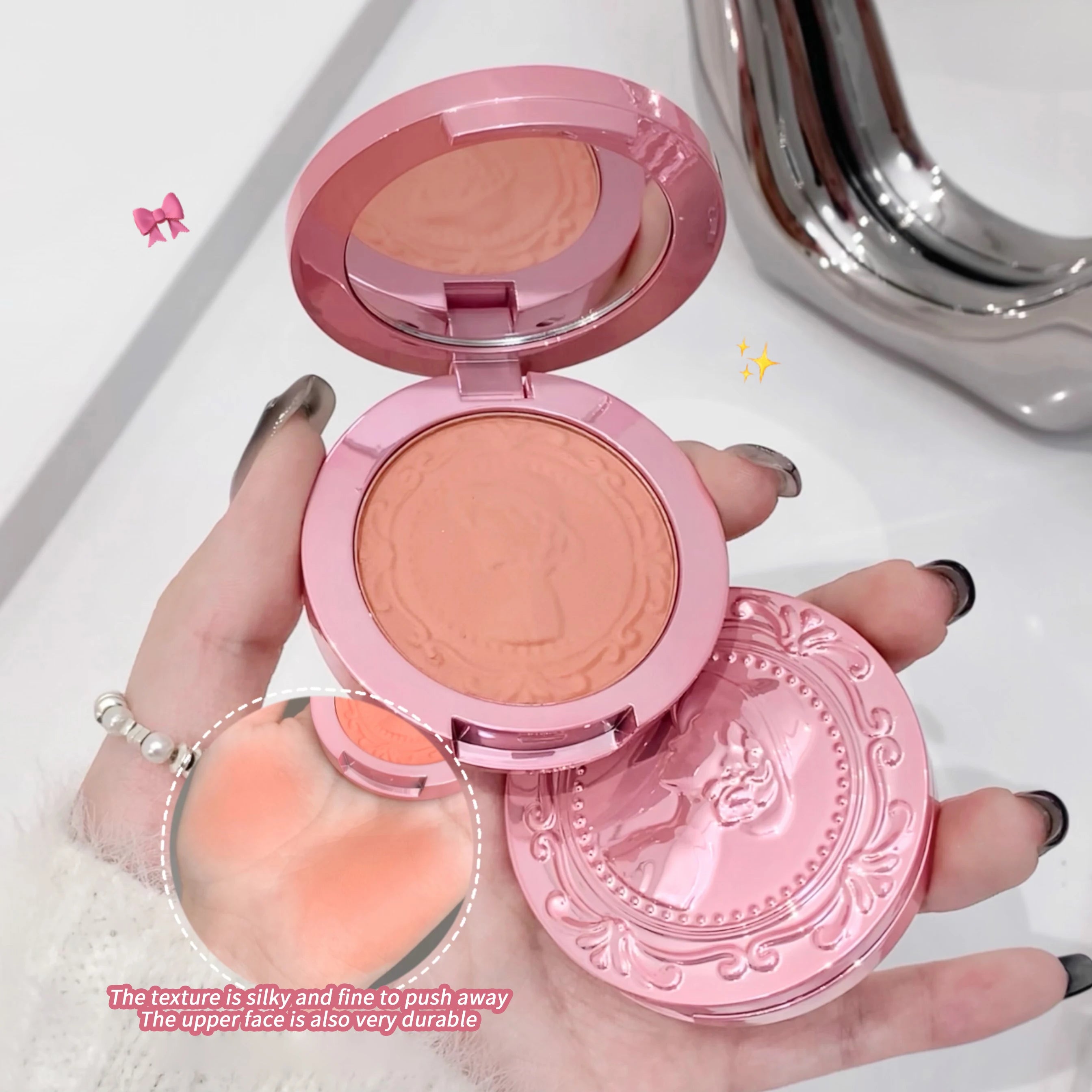 GEGE BEAR 3D Embossed Matte Blush Retro Style Silky Low Saturation Long Lasting Natural Foundation Concealer