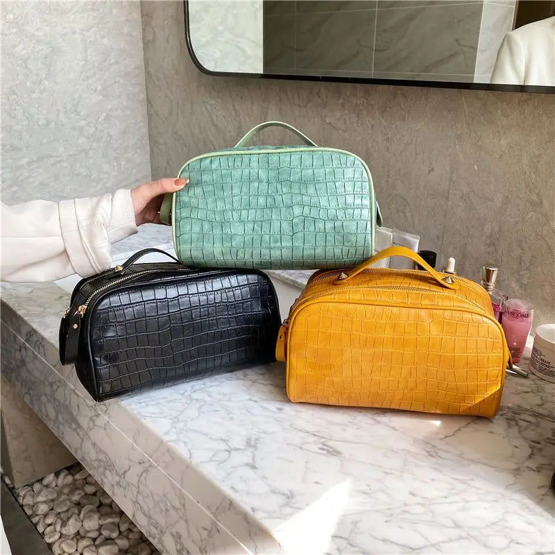 Large-capacity Cosmetic Storage Bag Waterproof Simple Washing Carry-on Portable Female Organizer Travel Toiletries Makeup Bag