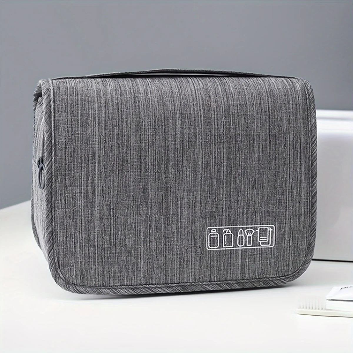 Wall-Mounted Travel Personal Hygiene Bag Cosmetics and Bathroom Supplies Packs