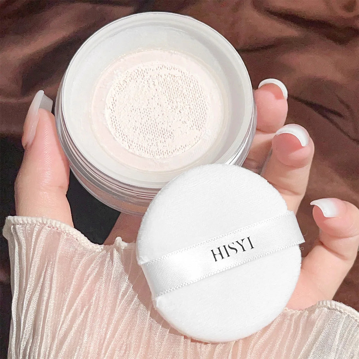 Light, flawless and transparent makeup setting powder,waterproof and easy to take off, natural makeup holding and setting powder