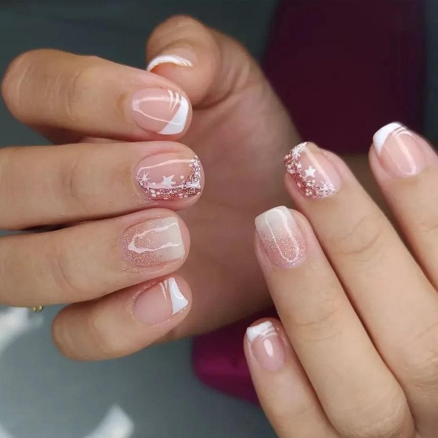 24Pcs Medium Short Square False Nails Glittering Nail Art White Wearable Fake Nail Silver French Full Cover Press on Nail Tips