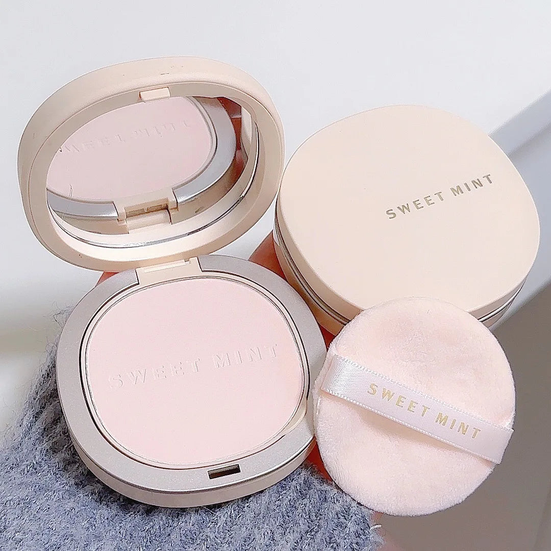 Pressed Powder Transparent White Brighten Oil Control Waterproof Lasting Natural Face Makeup Powder Cosmetic