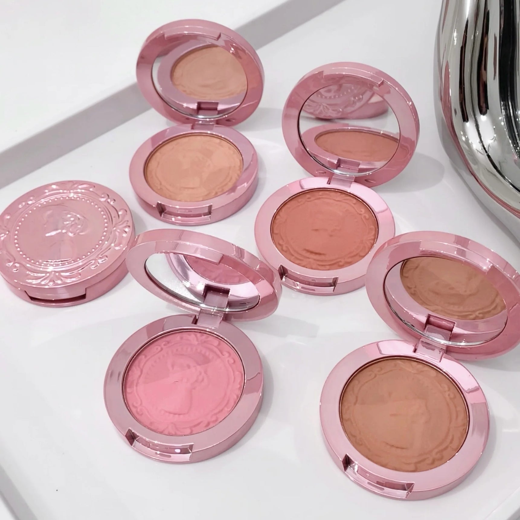 Gege bear Three dimensional relief mist Color blush natural tender delicate hold makeup low saturation female blush cream