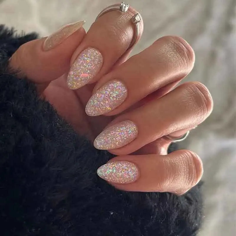 24Pcs Medium Short Square False Nails Glittering Nail Art White Wearable Fake Nail Silver French Full Cover Press on Nail Tips