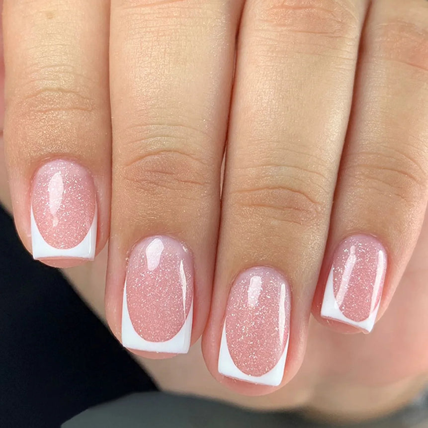 24Pcs Medium Short Square False Nails Glittering Nail Art White Wearable Fake Nail Silver French Full Cover Press on Nail Tips