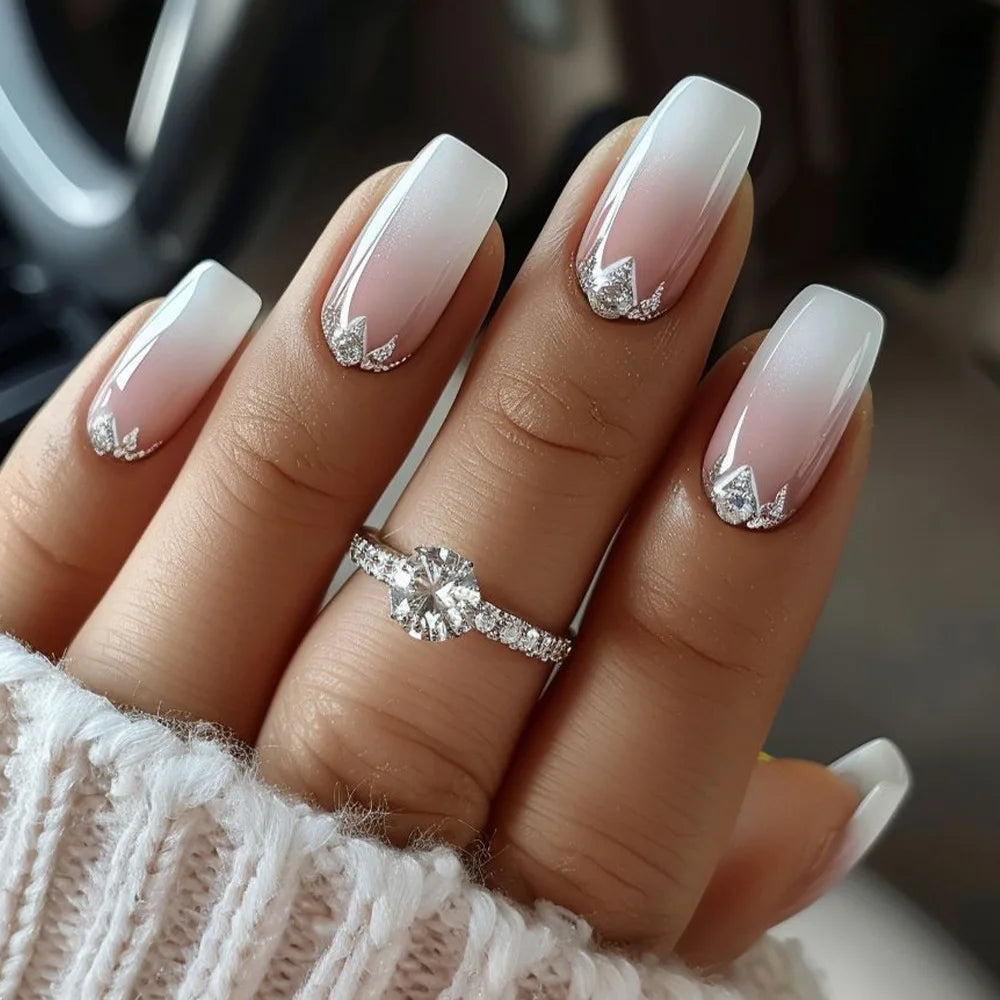 24Pcs Medium Short Square False Nails Glittering Nail Art White Wearable Fake Nail Silver French Full Cover Press on Nail Tips