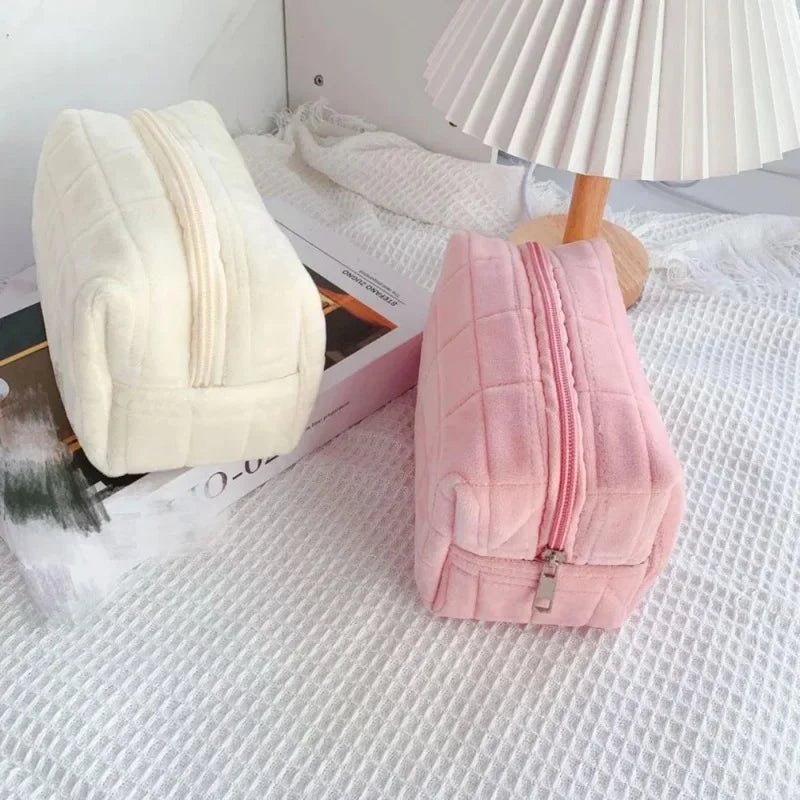 Cute Soft Plush Small Cosmetic Bag Portable Travel Pouch Solid Color Zipper Toiletry Storage Organizer for Women Makeup Bag
