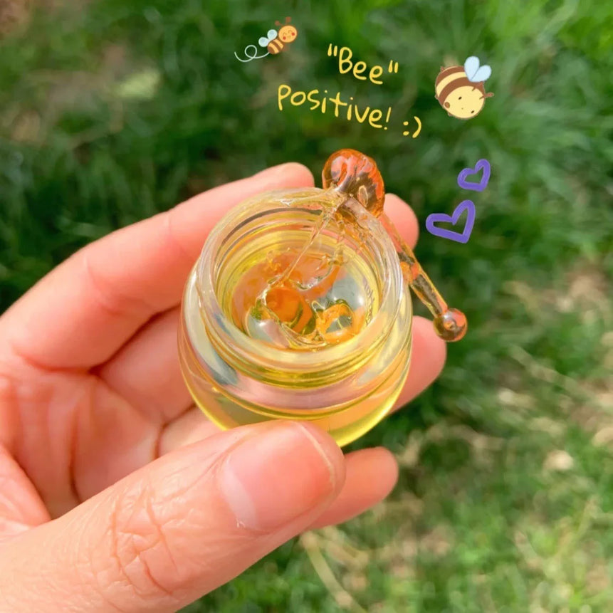 Transparent Honey Pot Lip Mask Moisturizes, Moisturizes, Lightens Lip Lines, Sleep Lip Mask, and Lip Care