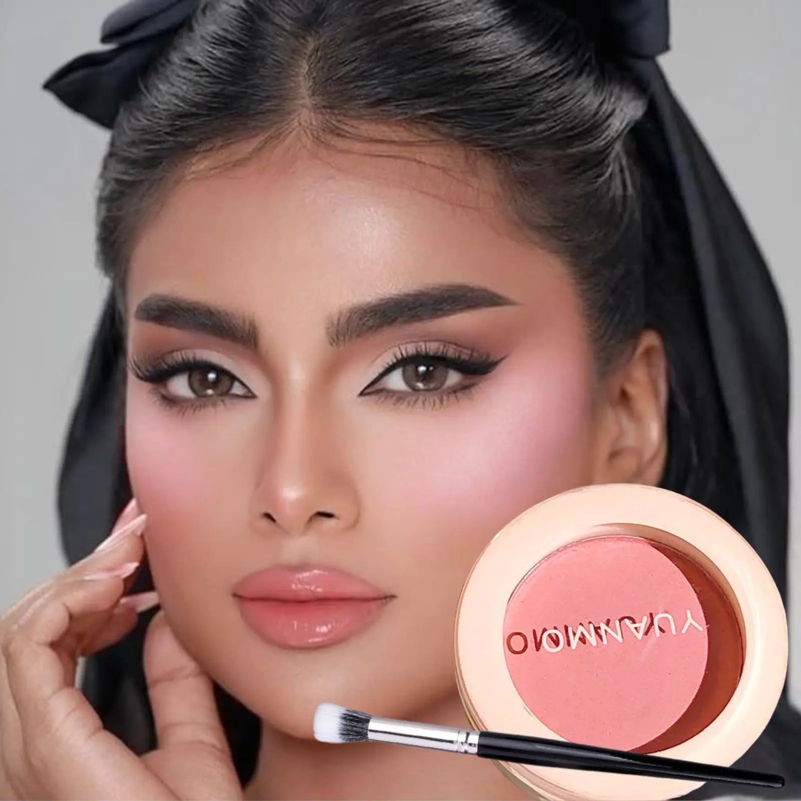 Single Shade Natural Pink Matte Blush Powder Palette with Brush Long-Lasting Buildable Soft Pink/ Rosy Glow/ Nude Cheek Contour