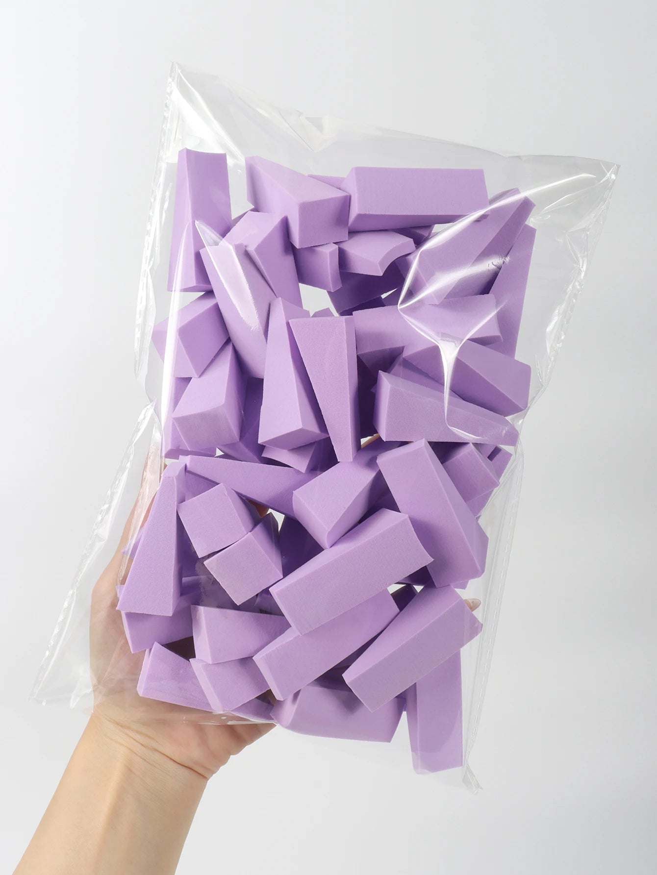 50 Pieces of Random Color Facial Curve Mixed Makeup Sponge, Latex-Free, Small Wedge-Shaped Smooth Application Beauty Sponge Applicator