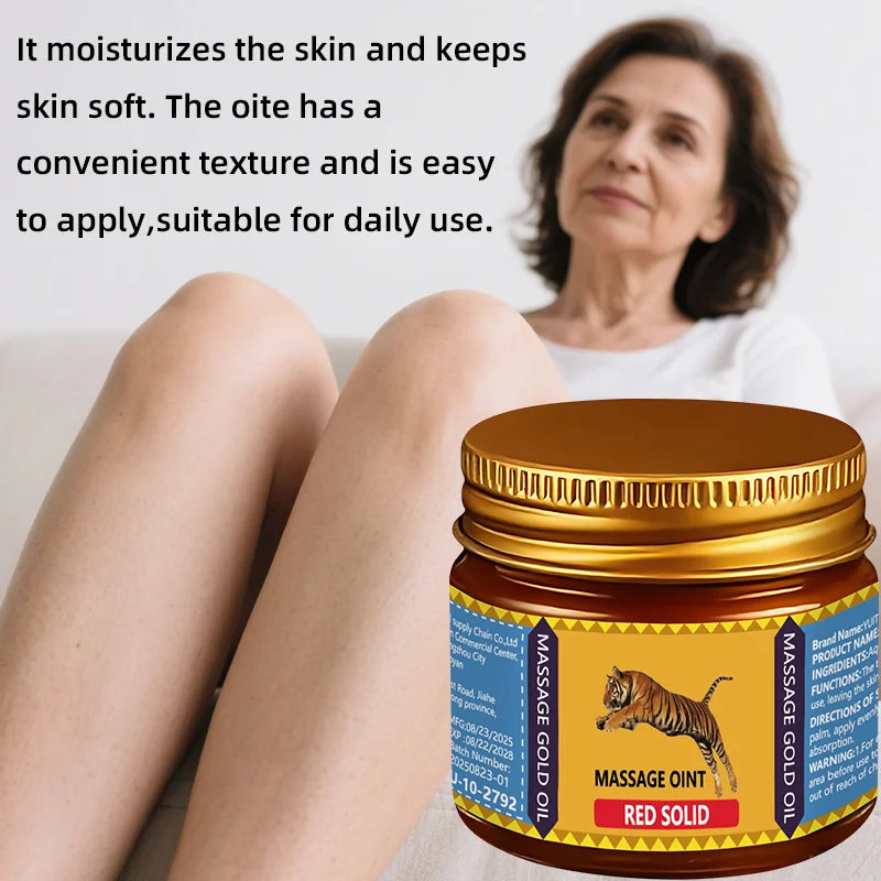 YUITIKUE massage cream has a light and delicate texture with moisturizing effects. Using it daily helps maintain skin elasticity