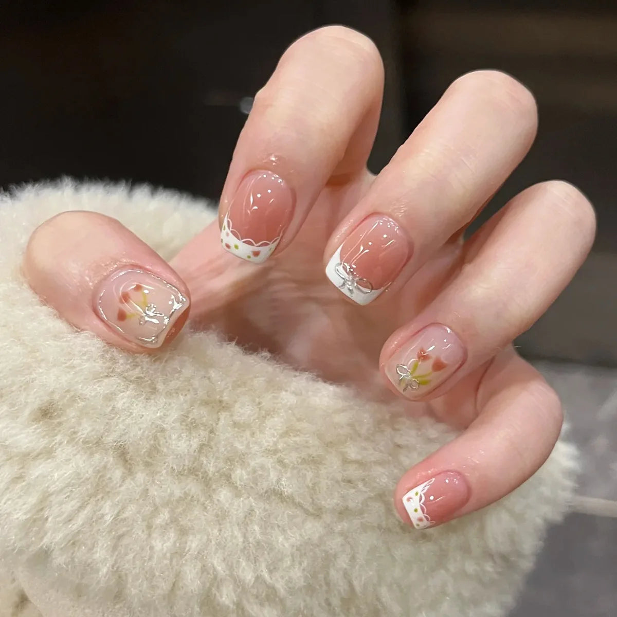 24pcs Detachable Short Press on Nails Y2k rhinestone False Nails with Glue Ballet Sweet Cool Girls Artificial False Nails Tips
