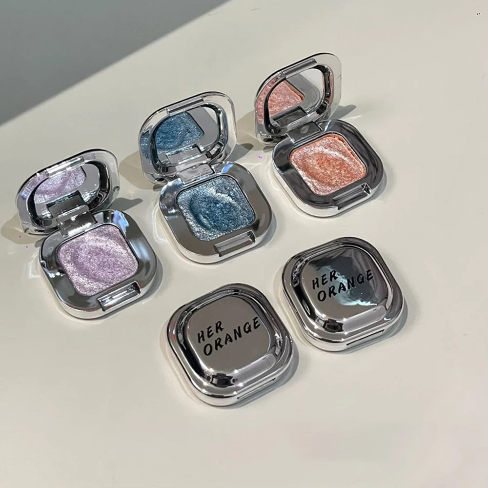 HERORANGE Square Single Highlighter Powder, Creamy Soft Texture, Radiant Pearl Pigment, Long-lasting Glow, Intense Color Payoff