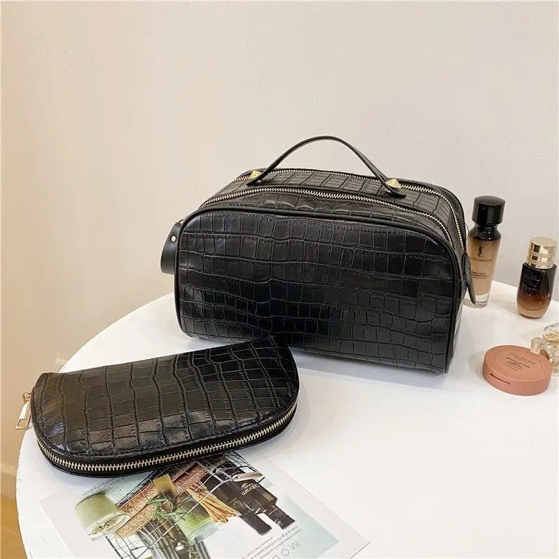 Large-capacity Cosmetic Storage Bag Waterproof Simple Washing Carry-on Portable Female Organizer Travel Toiletries Makeup Bag