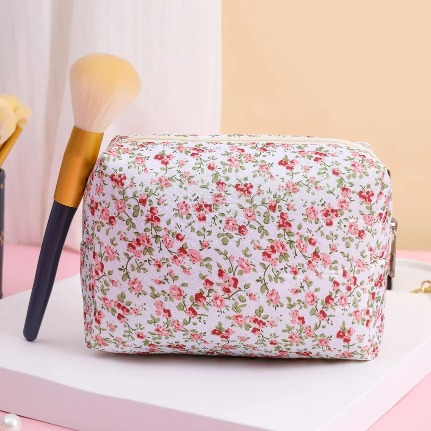 Storage Organizer Floral Puffy Quilted Makeups Bags Flower Printed Cosmetic Pouch Large Travel Cosmetics Bag Makeup Accessory